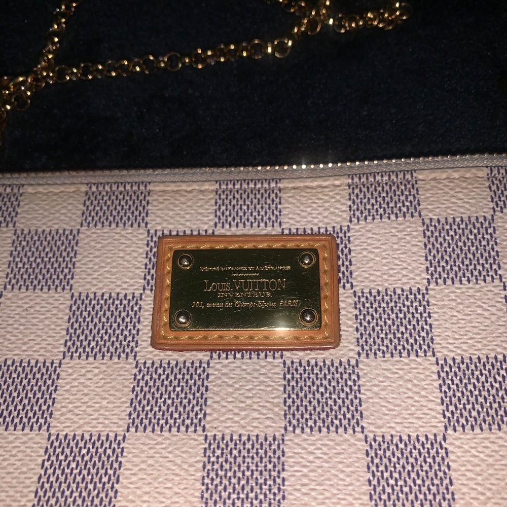 Louis Vuitton Wrist Wallet